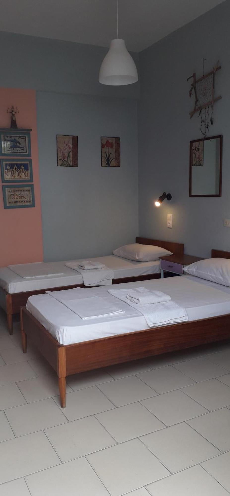 Αmmos Rooms Palaiochora Esterno foto