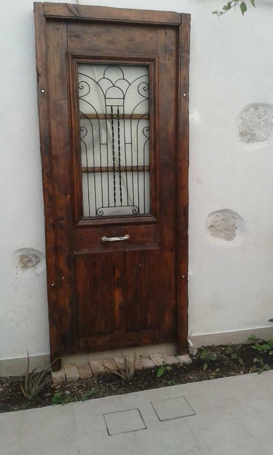 Αmmos Rooms Palaiochora Esterno foto